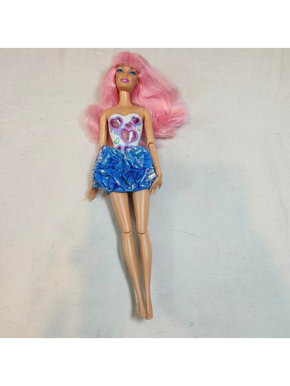Barbie 2011 Fashionistas "In The Spotlight" Cutie Doll by Mattel
